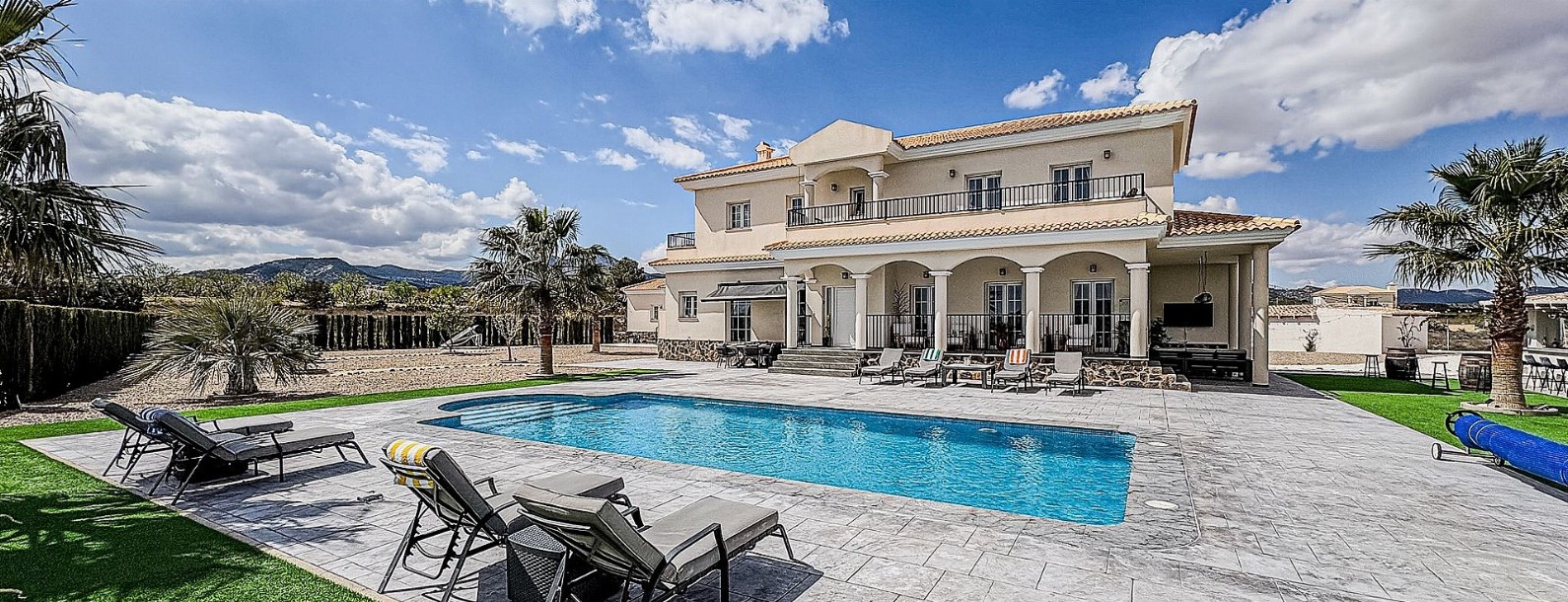 Alicante Dream Homes Castalla 