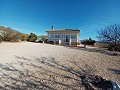 Prachtige villa met 3 slaapkamers en 2 badkamers in Canada del Trigo in Alicante Dream Homes Castalla 
