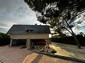 Schöne 4 Schlafzimmer, 2 Badezimmer Haus/Chalet in Urb Loma Bada in Alicante Dream Homes Castalla 