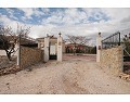 Prachtige villa met 3 slaapkamers en 2 badkamers, Pinoso. in Alicante Dream Homes Castalla 