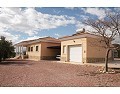 Prachtige villa met 3 slaapkamers en 2 badkamers, Pinoso. in Alicante Dream Homes Castalla 