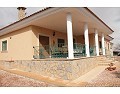 Prachtige villa met 3 slaapkamers en 2 badkamers, Pinoso. in Alicante Dream Homes Castalla 