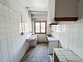 Großes Renovierungsprojekt mit Gewerbeoption und 2 Wohnungen in Alicante Dream Homes Castalla 