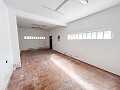 Großes Renovierungsprojekt mit Gewerbeoption und 2 Wohnungen in Alicante Dream Homes Castalla 