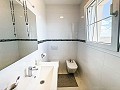 Jetzt bereit, Wow-Faktor Villa mit Pool, Gästehaus und Bar! in Alicante Dream Homes Castalla 