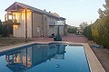 Schönes Landhaus mit 6 Schlafzimmern und 3 Bädern in Yecla. in Alicante Dream Homes Castalla 