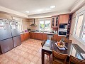 Prachtige villa met 4 slaapkamers en 2 badkamers in Alicante Dream Homes Castalla 