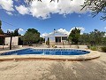Prachtige villa met 4 slaapkamers en 2 badkamers in Alicante Dream Homes Castalla 