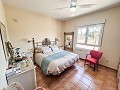 Prachtige villa met 4 slaapkamers en 2 badkamers in Alicante Dream Homes Castalla 