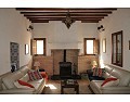 Prachtig landhuis met 5 slaapkamers en 4/5 badkamers in Raspay. in Alicante Dream Homes Castalla 