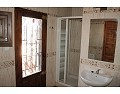 Prachtig landhuis met 5 slaapkamers en 4/5 badkamers in Raspay. in Alicante Dream Homes Castalla 