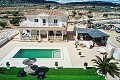 Belle villa de 4 chambres et 3 salles de bains à Pinoso. (Prix fixe) in Alicante Dream Homes Castalla 