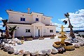 Belle villa de 4 chambres et 3 salles de bains à Pinoso. (Prix fixe) in Alicante Dream Homes Castalla 