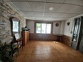 Prachtige villa met 5 slaapkamers en 1 badkamer nabij de stad Sax in Alicante Dream Homes Castalla 