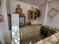Prachtige villa met 5 slaapkamers en 1 badkamer nabij de stad Sax in Alicante Dream Homes Castalla 