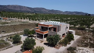 Fabulous 70% finished New build 7 Bedroom 4 Bathroom Villa for sale in Salinas.