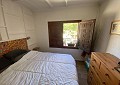 Landhaus mit 3 Schlafzimmern, einem Apartment im Nebengebäude mit 2 Schlafzimmern und einem Studio mit 1 Schlafzimmer in Sax. in Alicante Dream Homes Castalla 