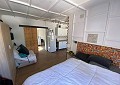 Landhaus mit 3 Schlafzimmern, einem Apartment im Nebengebäude mit 2 Schlafzimmern und einem Studio mit 1 Schlafzimmer in Sax. in Alicante Dream Homes Castalla 