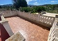 Landhaus mit 3 Schlafzimmern, einem Apartment im Nebengebäude mit 2 Schlafzimmern und einem Studio mit 1 Schlafzimmer in Sax. in Alicante Dream Homes Castalla 