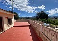 Landhaus mit 3 Schlafzimmern, einem Apartment im Nebengebäude mit 2 Schlafzimmern und einem Studio mit 1 Schlafzimmer in Sax. in Alicante Dream Homes Castalla 
