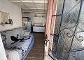Landhaus mit 3 Schlafzimmern, einem Apartment im Nebengebäude mit 2 Schlafzimmern und einem Studio mit 1 Schlafzimmer in Sax. in Alicante Dream Homes Castalla 