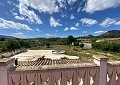Landhaus mit 3 Schlafzimmern, einem Apartment im Nebengebäude mit 2 Schlafzimmern und einem Studio mit 1 Schlafzimmer in Sax. in Alicante Dream Homes Castalla 