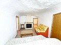 Wunderschönes Höhlenhaus mit Grundstück nur 10 Minuten von Pinoso entfernt in Alicante Dream Homes Castalla 