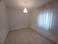 Schönes Apartment mit 3 Schlafzimmern und 1 Bad in Pinoso. in Alicante Dream Homes Castalla 