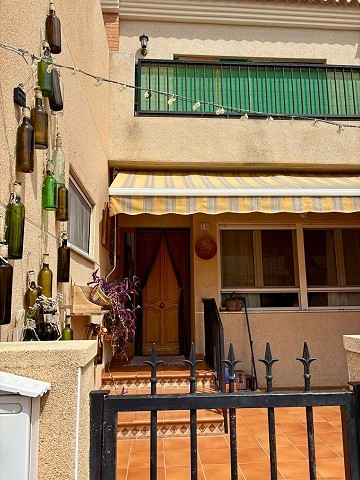 Belle maison de ville de 4 chambres et 2 salles de bain à Pinoso.