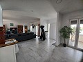 Prachtige villa met 6 slaapkamers en 5 badkamers in Pinoso. in Alicante Dream Homes Castalla 
