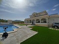 Prachtige villa met 6 slaapkamers en 5 badkamers in Pinoso. in Alicante Dream Homes Castalla 