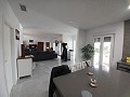 Prachtige villa met 6 slaapkamers en 5 badkamers in Pinoso. in Alicante Dream Homes Castalla 