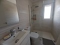 Prachtige villa met 6 slaapkamers en 5 badkamers in Pinoso. in Alicante Dream Homes Castalla 