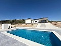 Schitterende villa met 4 slaapkamers en 3 badkamers in Pinoso in Alicante Dream Homes Castalla 