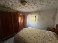 Geweldige herenhuis met 4 slaapkamers en 3 badkamers met uitzicht op het kasteel in Petrer in Alicante Dream Homes Castalla 