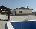 Wunderschön renovierte Villa mit 3 Schlafzimmern, 2 Bädern und Pool in Fortuna. in Alicante Dream Homes Castalla 