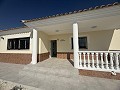 Wunderschön renovierte Villa mit 3 Schlafzimmern, 2 Bädern und Pool in Fortuna. in Alicante Dream Homes Castalla 