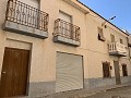 Stadswoning met 8 slaapkamers vlakbij de rand van de stad in Barinas, Murcia. in Alicante Dream Homes Castalla 