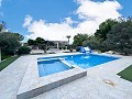Luxusvilla mit Sommerküche 15 Minuten von Elche entfernt in Alicante Dream Homes Castalla 