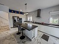 Prachtige, instapklare nieuwbouwvilla met gastenhuis, garage en zomerkeuken! in Alicante Dream Homes Castalla 