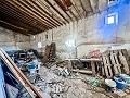 Spacious country house with 8 rooms to renovate in Yecla in Alicante Dream Homes Castalla 