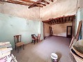 Spacious country house with 8 rooms to renovate in Yecla in Alicante Dream Homes Castalla 