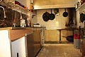 Dorpshuis met 4 slaapkamers en grond in Alicante Dream Homes Castalla 